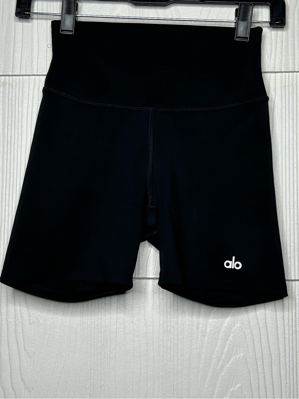 ALO Yoga High-Waist Black Athletic Bike Shorts